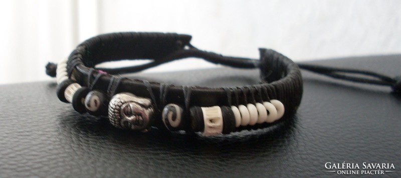 Leather bracelets of different shapes