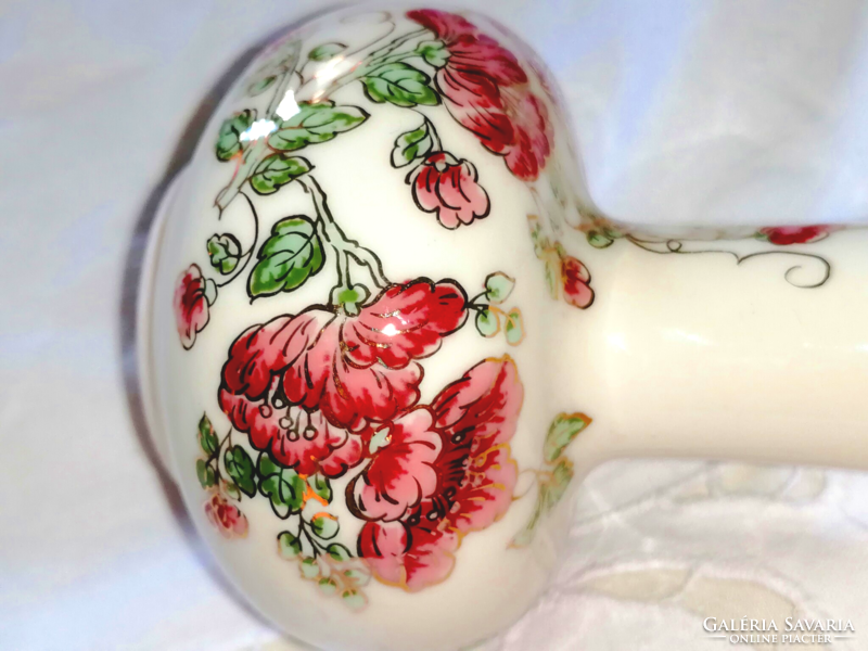 Signed gift vase of master painter Zsolnay