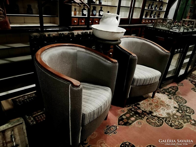 Art deco felújított fotelpár, keményfa patkó formájú fotelek, 1930-as évek, gyönyörű vintage bútorok