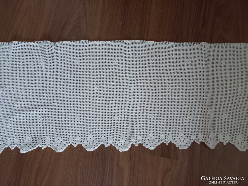 Beautiful, charming drapery in its simplicity, crocheted