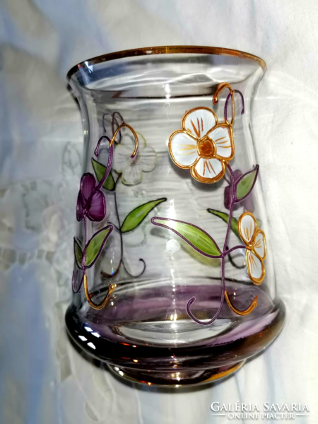 Bohémia üvegváza plasztikus kézzel festett virágokkal 2.
