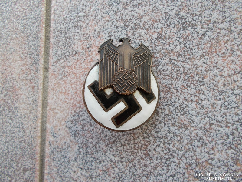 Ww2, German very rare badge, marked