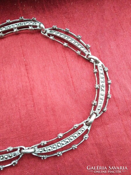 Beautiful old silver collier