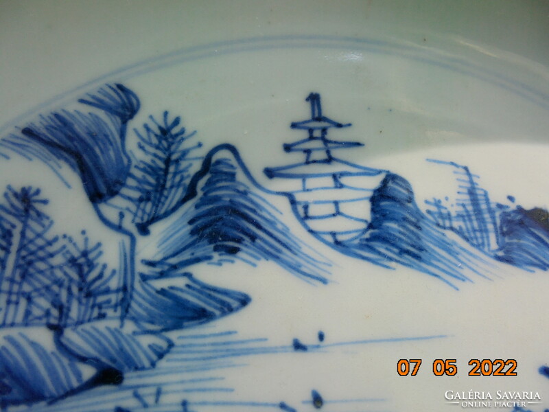 Antik Arita  máz alatt kézzel festett japán tál magashegyi tájjal, pagodákkal, öböllel,halásszal