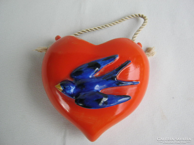 Heart-shaped porcelain swallow bird wall decoration vase