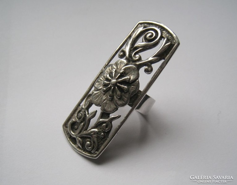 Extravagant, antique, floral silver ring