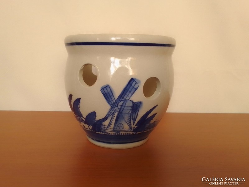 Blue and white hand-painted Dutch glazed earthenware onion holder caspo pot mill sailing ship landscape