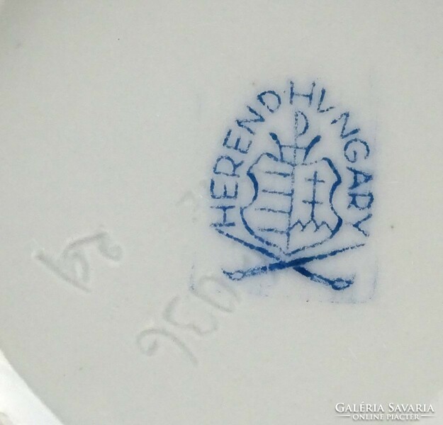 1K538 Barokkos Herendi porcelán bonbonier