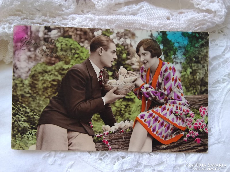 Antique French hand colored photo card / postcard, romantic couple in love, Easter 1931