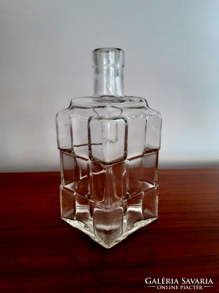 Régi Zwack üveg szögletes palack 17 cm