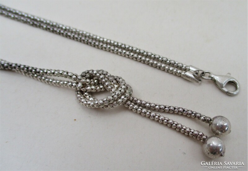 Beautiful silver necklaces made of diamond-cut eyes