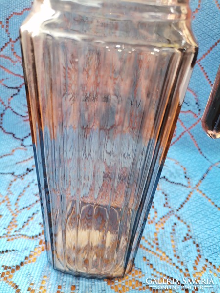 Art deco stílusu nagy üveg kancsó, retro barna vizes, ital kiöntő