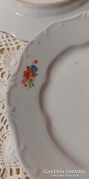 Zsolnay, ritka pipacsos-búzavirágos mintával tányérok