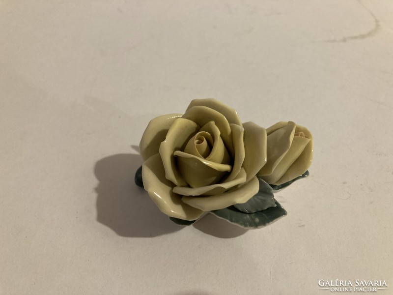 Ens porcelain rose bouquet