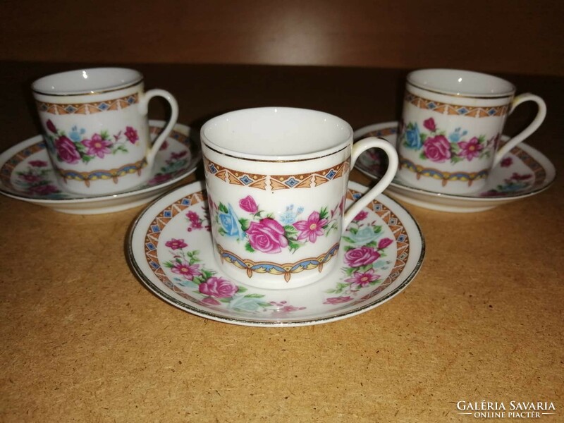 Chinese porcelain coffee cups with bottoms 3 in one (b)