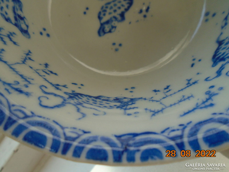 Batavia antique golden brown glaze with Japanese blue and white patterned tea cup