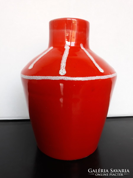 Retro piros kerámia váza