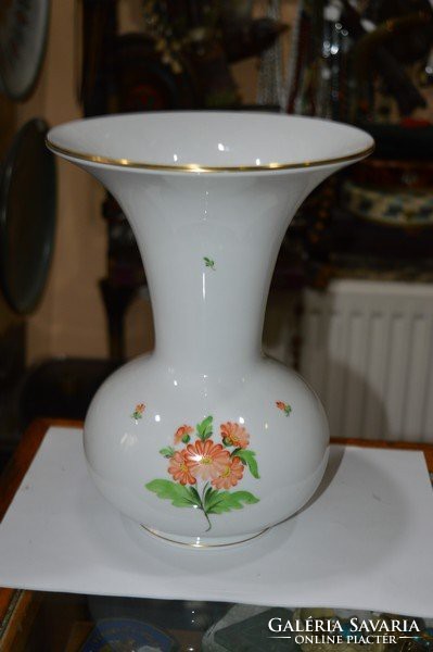 Herend vase