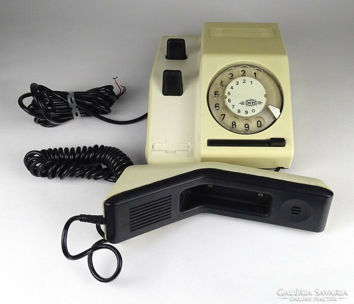 1K778 Retro CB 811-es vajszínű vezetékes telefonkészülék 1988