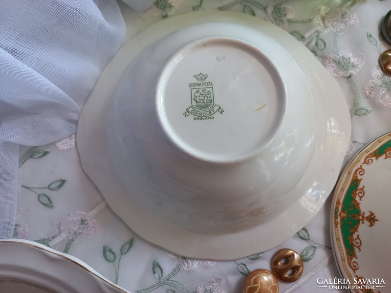 W. H. Grindlay cream petal janique green pattern, English cream bowl, 2 pcs