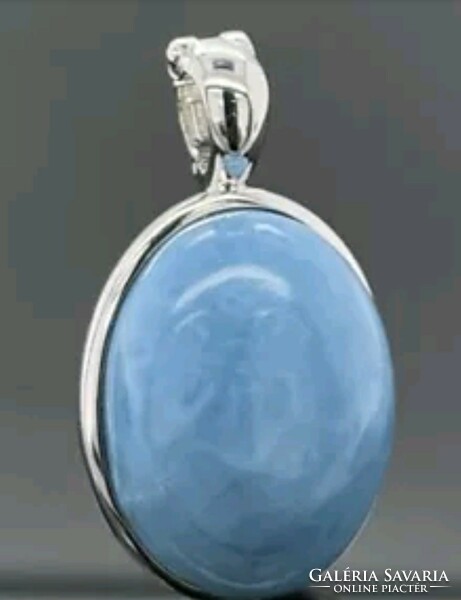 Extra elegant silver pendant with some opal gemstones, 925-new