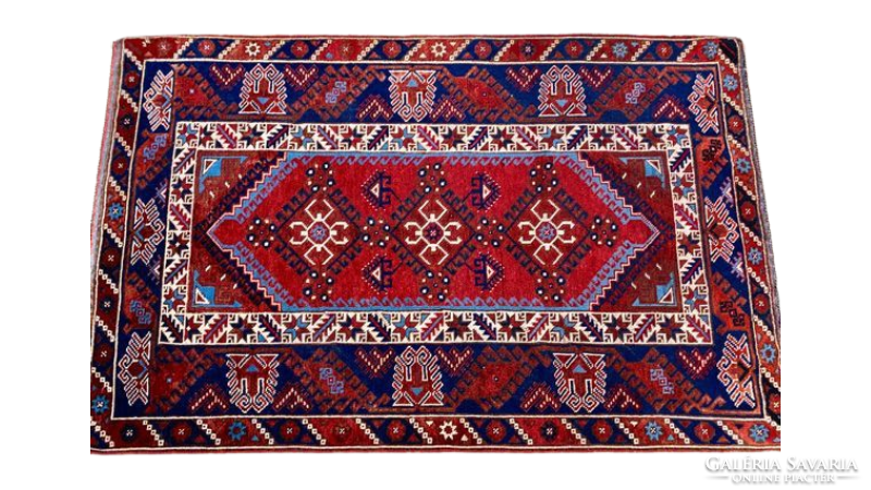 Turkish bergama semantic rug