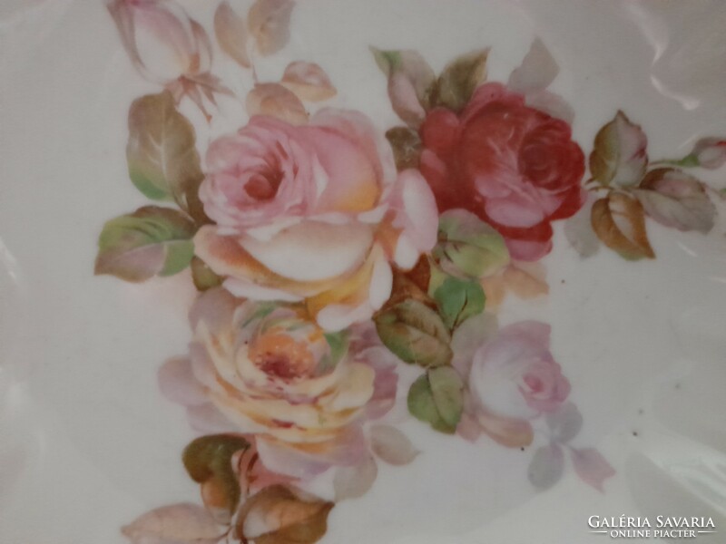 Meseszép rózsás porcelán köretes tál.