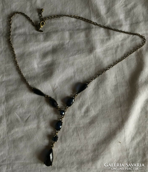 Avon necklace from the 1970s avon collection with metal sapphire faceted stones