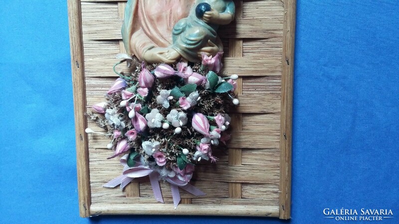 Resin Madonna with Child, wall picture