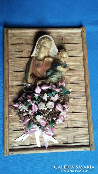 Resin Madonna with Child, wall picture