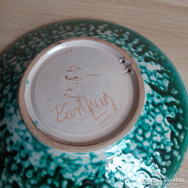 Judit Bártfay ceramic bowl with crab decoration