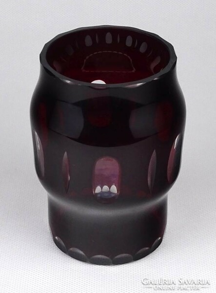 1K675 Régi bordóra színezett csiszolt üveg váza 11 cm