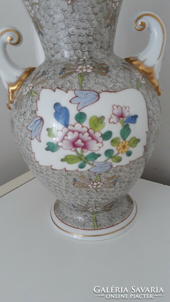 Herendi cubash patterned vase