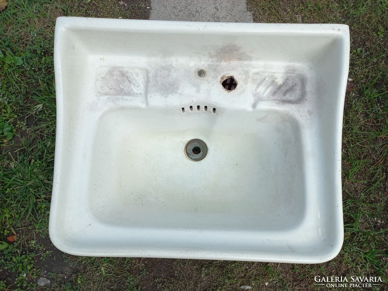 Antique earthenware wash basin