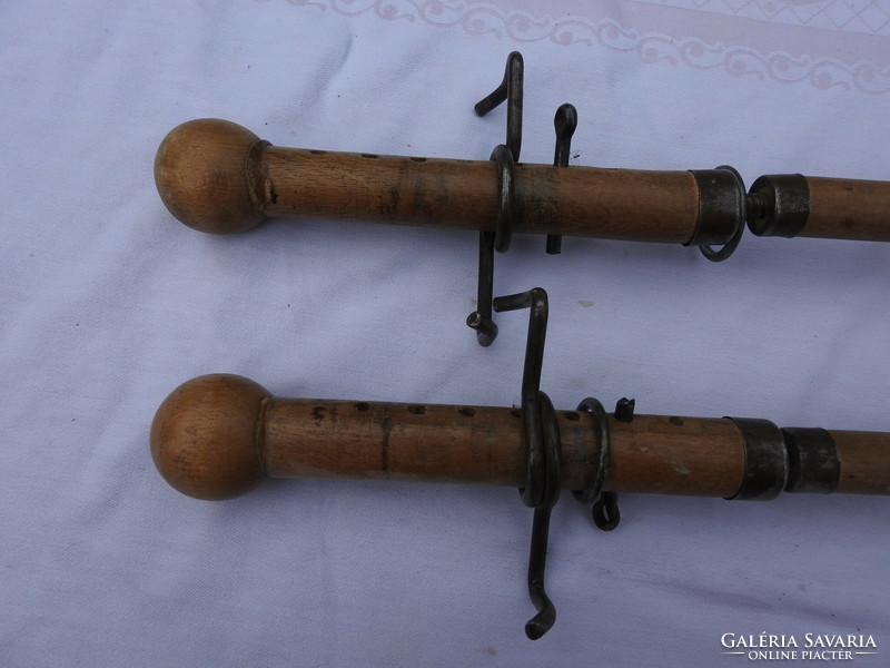 Pair of antique shamfas - pair of wooden chamfers
