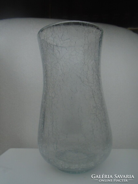 Gyönyörű színű 16 cm-es fehér repesztett Fátyolüveg fátyol karcagi berekfürdői üveg váza