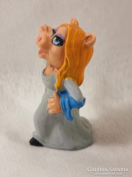 SCHLEICH VTG 1978/77 A MUPPETS 2" MISS PIGGY PVC figura.  HA! W. NÉMETORSZÁG