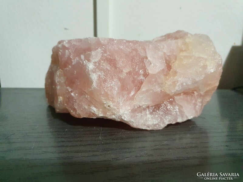 Rose quartz mineral 3.1 kg