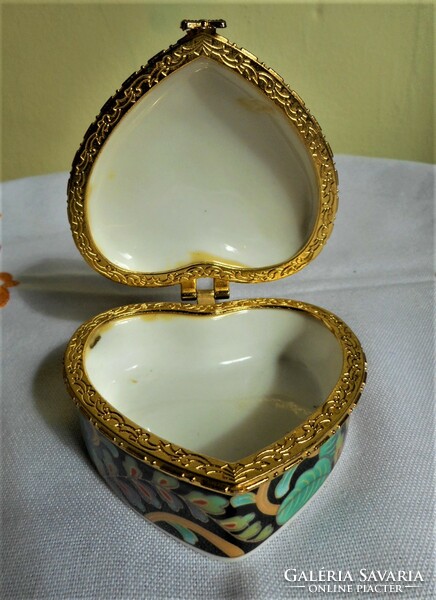 Jewelery box (painted porcelain tile, geisha pattern)