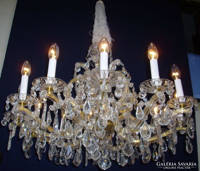 Mary Theresa crystal chandelier with 12 burners