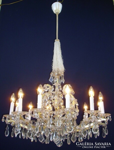 Mary Theresa crystal chandelier with 12 burners