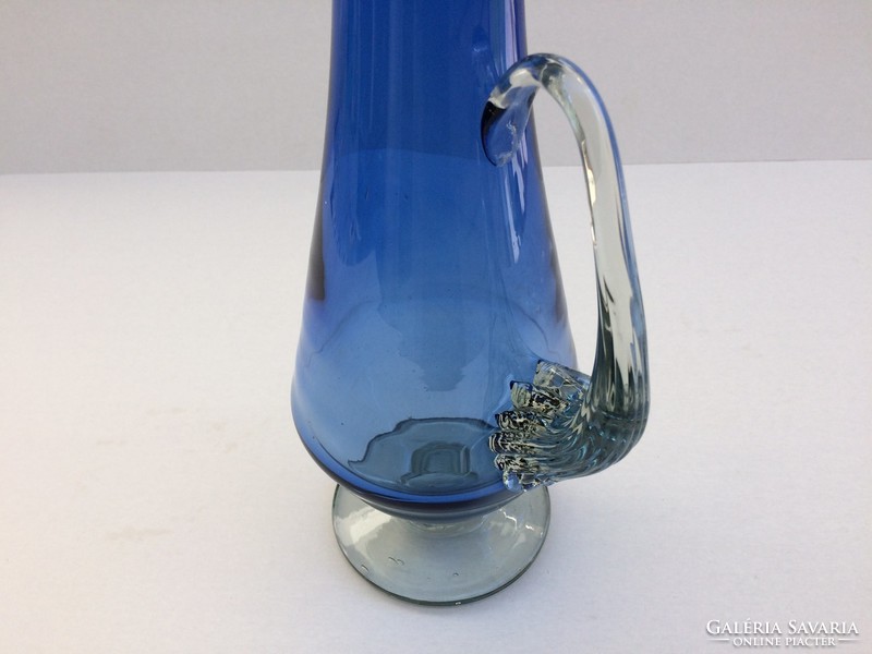 Régi kék 41 cm es üveg talpas nagy karaffa kiöntő
