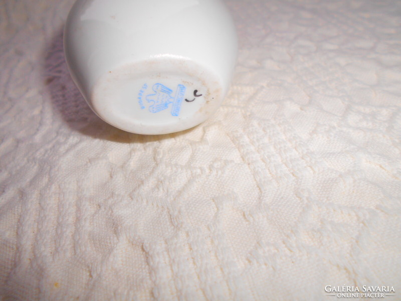 Balatoni emlék feliratú Aquincum kis méretű porcelán váza - kézi festéssel