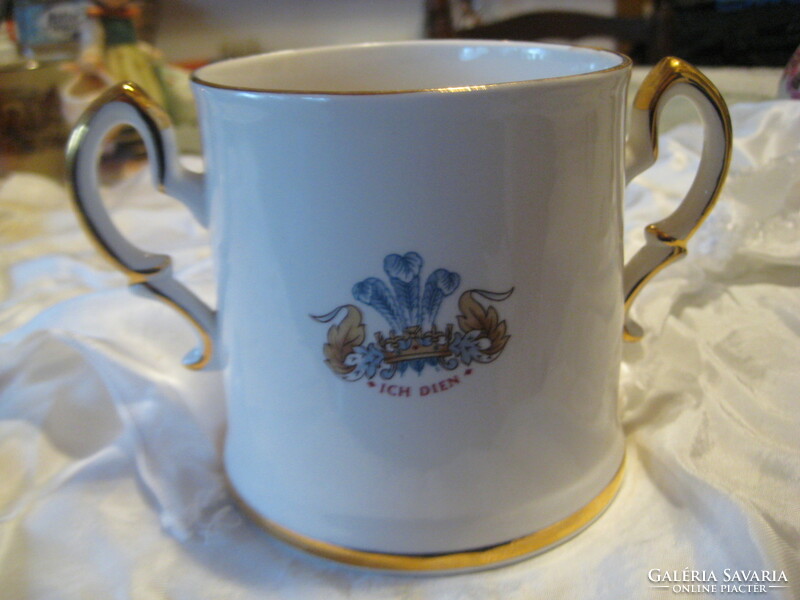 Charles / today's King Charles III of England / and Princess Diana, two-eared, beautifully gilded cup