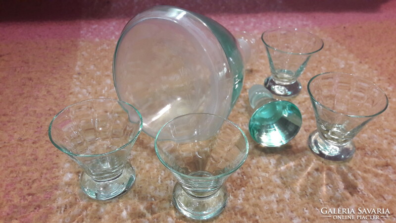 Green glass brandy glasses with spout (l2651)