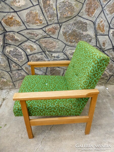 Retro fa karfás és lábú fotel,zöld,eredeti kárpittal