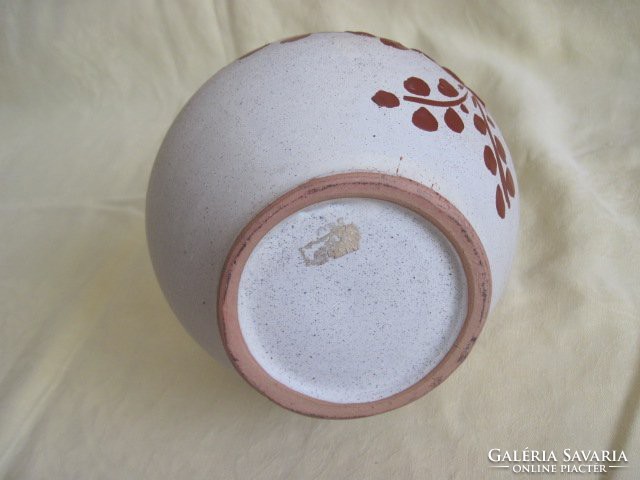 Ceramic vase 22 cm