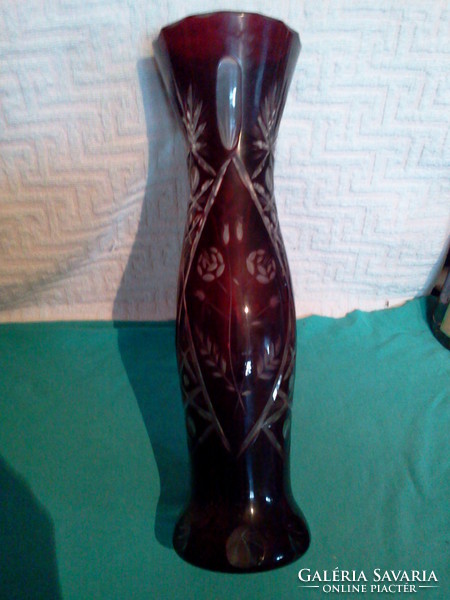Crystal vase crimson 31 cm + ashtray