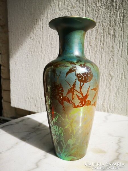 Beautiful antique Art Nouveau Zsolnay eozin vase with painted flower decoration