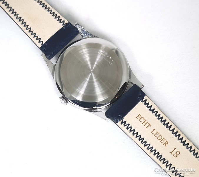 Collector's rarity Huguenin Swiss steel case eta 2390 mechanical watch 1950s